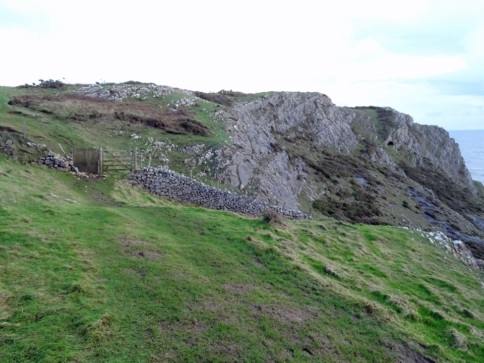 Zoom in Red Chamber - Style above_APG1.jpg