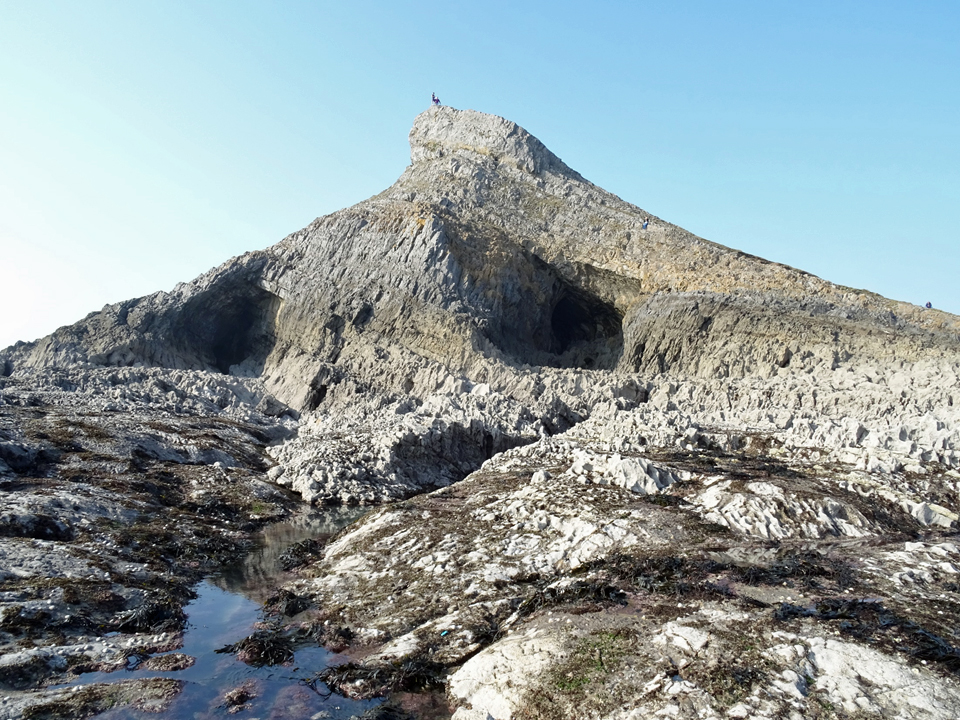 Zoom in Port Eynon Point - offshore view_APG1.jpg